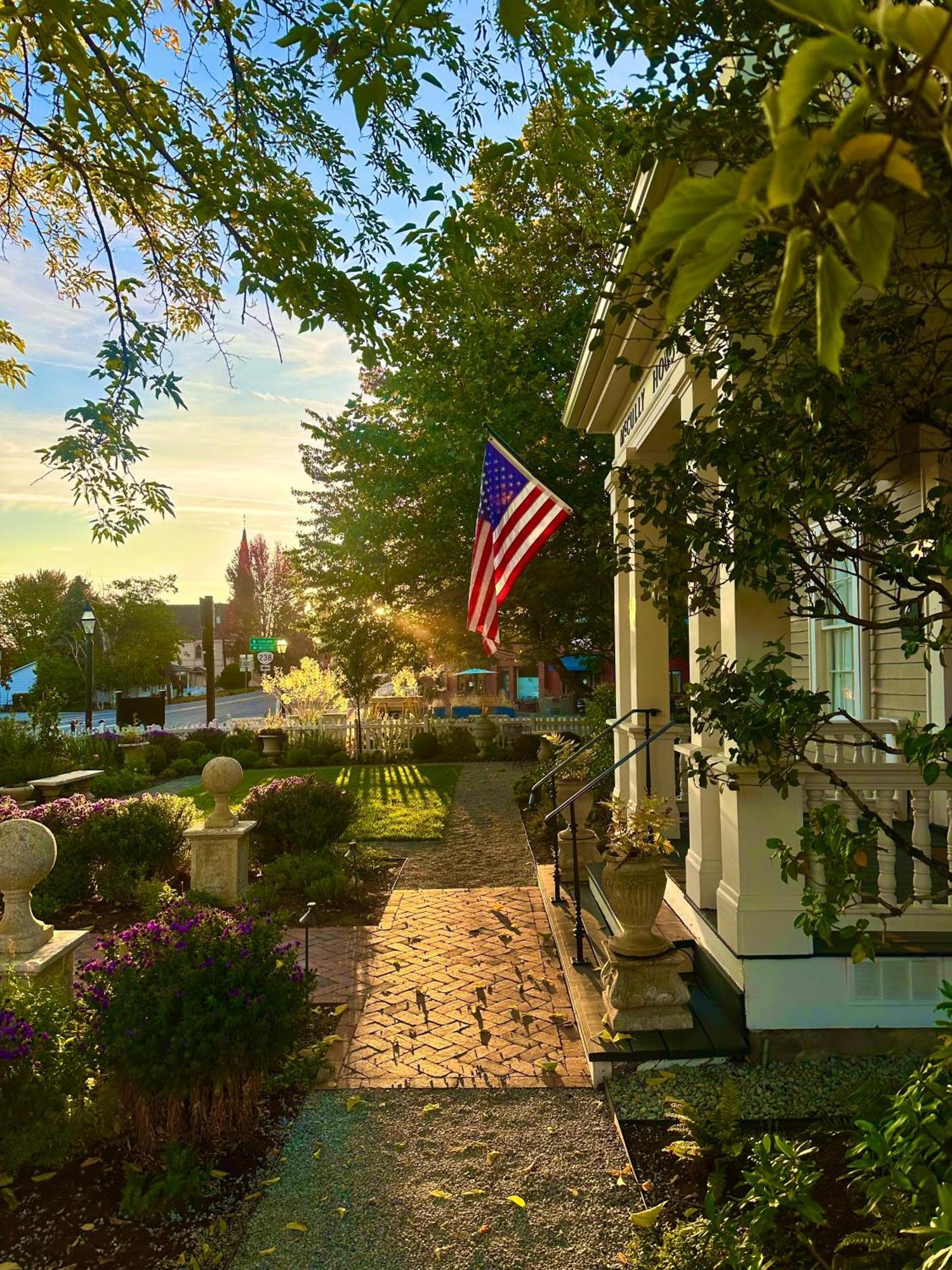 Mccully House Inn Jacksonville Esterno foto